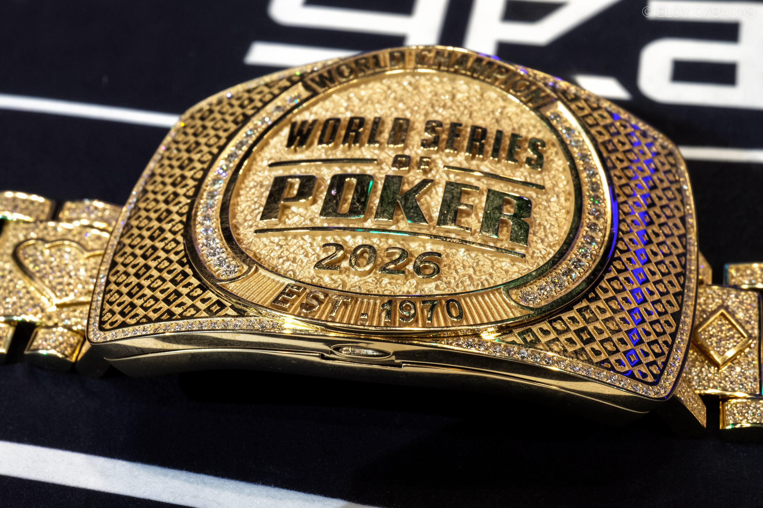 WSOP 主赛事首日淘汰战：六高底牌玩家豪赌全军覆没的心理博弈解析 - 博天堂娱乐 - 博天堂娱乐